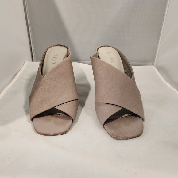 1. State brand slip-on mule sandals - Picture 2 of 4